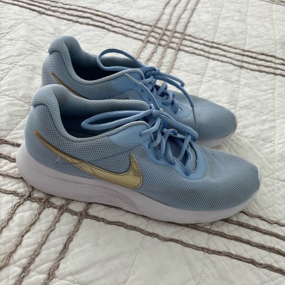 Nike trining shoes